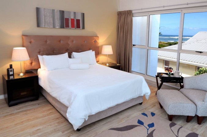 B&B Bedroom with Sea Views